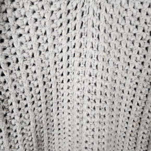 Line Gray Chunky Mesh Knit V-Neck Sweater - Picture 2 of 5